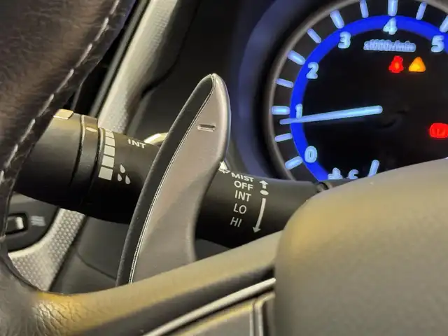 日産 スカイライン 200GT－t タイプSP 群馬県 2016(平28)年 1.7万km ハガネブルーM エマージェンシーブレーキ/純正HDDナビ/　　CD/DVD/BT/フルセグ/MSV/USB/AUX/iPod/アラウンドビューモニター/レーダークルーズコントロール/LEDオートライト/オートハイビーム/レザーシート/前席シートヒーター/前席パワーシート（運転席メモリー機能付き）/純正19インチAW/コーナーセンサー/ブラインドスポットモニター/レーンアシスト/パドルシフト/ステアリングスイッチ/アイドリングストップ/横滑り防止装置/サイド・カーテンエアバッグ/スマートキー/ビルトインETC