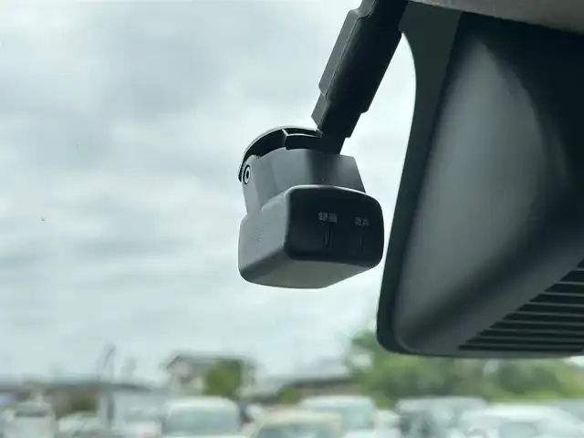 日産 ルークス HWS Gターボ プロパイロットED 静岡県 2020(令2)年 1.8万km スパークリングレッド/ブラック 純正９インチナビ/（AM/FM/CD/DVD/BT)/フルセグTV/プロパイロット/レーダークルーズコントロール/アラウンドビューモニター/バックカメラ/両側パワースライドドア /ビルトインETC/エマージェンシーブレーキ/レーンキープアシスト/横滑り防止装置/リアサーキュレーター/スマートキー/プッシュスタート/純正１５インチアルミホイール/純正フロアマット/純正ドライブレコーダー/前後コーナーセンサー/LEDヘッドライト/取り扱い説明書