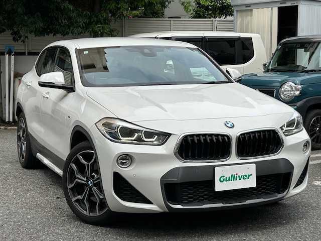 ＢＭＷ Ｘ２ xDrive20i MスポーツX 東京都 2018(平30)年 2.6万km アルピンホワイトⅢ 登録時走行25930km/ワンオーナー/アドバンスドアクティブセーフティパッケージ/・ヘッドアップディスプレイ/・アクティブクルーズコントロール/ハイラインパッケージ/・ブラウンパーフォレーション革シート/・前席パワーシート/ドライビングアシスト/・レーンディパーチャーウォーニング/・前車接近警告機能/・衝突回避/被害軽減ブレーキ/純正HDDナビ/バックカメラ/ルームミラー内蔵ETC/前後ドライブレコーダー/LEDライト/前席シートヒーター/パワーバックドア/R2.3.4.5.6年記録簿/保証書・取説/スペアキー