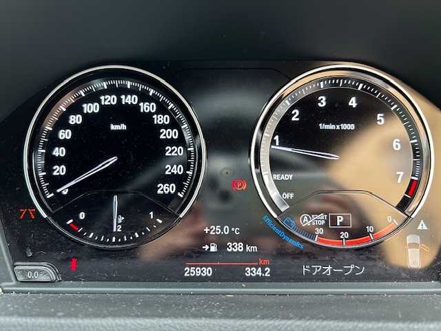 ＢＭＷ Ｘ２ xDrive20i MスポーツX 東京都 2018(平30)年 2.6万km アルピンホワイトⅢ 登録時走行25930km/ワンオーナー/アドバンスドアクティブセーフティパッケージ/・ヘッドアップディスプレイ/・アクティブクルーズコントロール/ハイラインパッケージ/・ブラウンパーフォレーション革シート/・前席パワーシート/ドライビングアシスト/・レーンディパーチャーウォーニング/・前車接近警告機能/・衝突回避/被害軽減ブレーキ/純正HDDナビ/バックカメラ/ルームミラー内蔵ETC/前後ドライブレコーダー/LEDライト/前席シートヒーター/パワーバックドア/R2.3.4.5.6年記録簿/保証書・取説/スペアキー