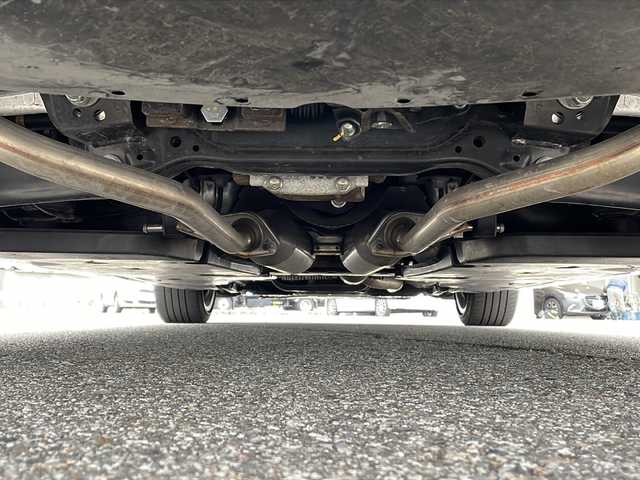 トヨタ クラウン ハイブリッド RS B Four 富山県 2022(令4)年 1.7万km プレシャスホワイトパール 4WD/パノラミックビューモニター/ブラインドスポットモニター/ヘッドアップディスプレイ/衝突軽減ブレーキ/レーダークルーズコントロール/レーンアシスト/メーカーナビ/フルセグ/テレビキット/ビルトインETC/パワーシート/LEDヘッドライト