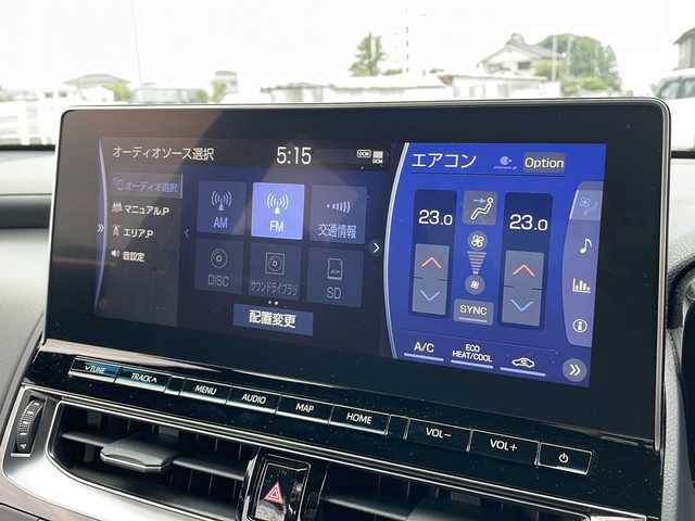 トヨタ クラウン ハイブリッド RS B Four 富山県 2022(令4)年 1.7万km プレシャスホワイトパール 4WD/パノラミックビューモニター/ブラインドスポットモニター/ヘッドアップディスプレイ/衝突軽減ブレーキ/レーダークルーズコントロール/レーンアシスト/メーカーナビ/フルセグ/テレビキット/ビルトインETC/パワーシート/LEDヘッドライト