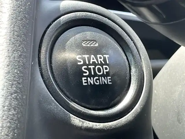 マツダ デミオ XD ツーリング 香川県 2015(平27)年 6.8万km 赤 登録時走行距離：67700km/CD/DVD再生/フルセグTV/Bluetooth/ヘッドアップディスプレイ/ステアリングリモコン/革巻きステアリング/クルーズコントロール/パドルシフト/ビルトインETC/LEDヘッドライト/フォグランプ/社外15インチAW【PREO】/レーンキープアシスト/横滑り防止装置/衝突被害軽減装置/プッシュスタート/スマートキー