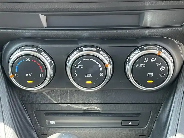 マツダ デミオ XD ツーリング 香川県 2015(平27)年 6.8万km 赤 登録時走行距離：67700km/CD/DVD再生/フルセグTV/Bluetooth/ヘッドアップディスプレイ/ステアリングリモコン/革巻きステアリング/クルーズコントロール/パドルシフト/ビルトインETC/LEDヘッドライト/フォグランプ/社外15インチAW【PREO】/レーンキープアシスト/横滑り防止装置/衝突被害軽減装置/プッシュスタート/スマートキー