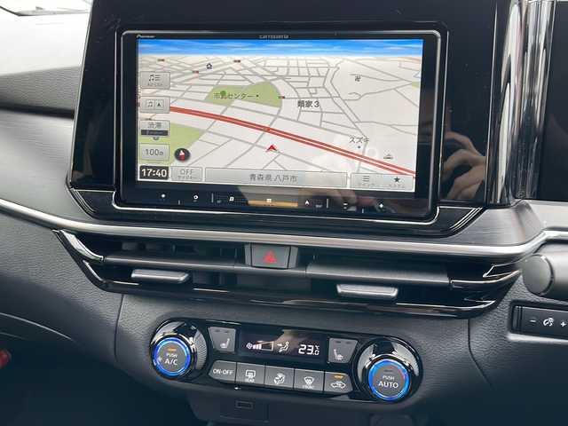 日産 ノート オーテック Xオーバー FOUR +アクティブ 青森県 2023(令5)年 0.2万km ピュアホワイトパール 4WD/社外9インチナビ・フルセグTV/BT/CD/DVD/USB/iPod/AUX/アラウンドビューモニター/専用合皮シート/前席シートヒーター/ステアリングヒーター/インテリジェントルームミラー/エマージェンシーブレーキ/踏み間違い衝突防止アシスト/レーンキープアシスト/前後ドライブレコーダー/ETC/LEDヘッドライト/LEDフォグランプ/純正16インチアルミ/スマートキー/プッシュスタート/純正フロアマット
