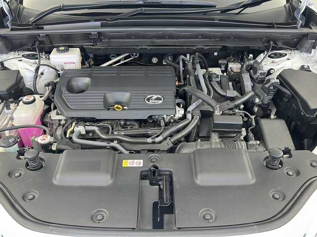 レクサス ＮＸ 350h Fスポーツ 岐阜県 2022(令4)年 2.6万km ホワイトノーヴァガラスフレーク 登録時走行距離26077km/ワンオーナー/サンルーフ/取扱説明書/保証書/純正ナビ/フルセグテレビ/パノラミックビューモニター/レクサスチームメイト/プリクラッシュセーフティシステム/レーンキープアシスト/レーダークルーズコントロール/ブラインドスポットモニター/リヤクロストラフィックアラート/プロアクティブドライビングアシスト/クリアランスソナー /パーキングアシスト/赤革シート/前席パワーシート/エアシート/D席シートメモリー3/全席シートヒーター/ヘッドアップディスプレイ/パドルシフト/三眼LEDヘッドライト/パワーバックドア/ETC2.0/純正20インチアルミ
