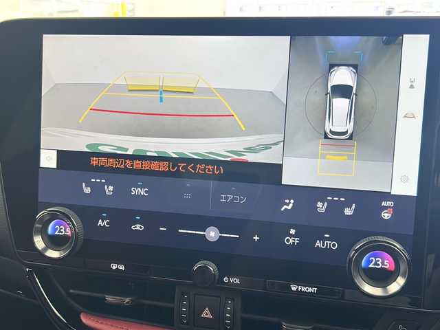 レクサス ＮＸ 350h Fスポーツ 岐阜県 2022(令4)年 2.6万km ホワイトノーヴァガラスフレーク 登録時走行距離26077km/ワンオーナー/サンルーフ/取扱説明書/保証書/純正ナビ/フルセグテレビ/パノラミックビューモニター/レクサスチームメイト/プリクラッシュセーフティシステム/レーンキープアシスト/レーダークルーズコントロール/ブラインドスポットモニター/リヤクロストラフィックアラート/プロアクティブドライビングアシスト/クリアランスソナー /パーキングアシスト/赤革シート/前席パワーシート/エアシート/D席シートメモリー3/全席シートヒーター/ヘッドアップディスプレイ/パドルシフト/三眼LEDヘッドライト/パワーバックドア/ETC2.0/純正20インチアルミ