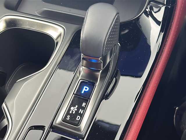 レクサス ＮＸ 350h Fスポーツ 岐阜県 2022(令4)年 2.6万km ホワイトノーヴァガラスフレーク 登録時走行距離26077km/ワンオーナー/サンルーフ/取扱説明書/保証書/純正ナビ/フルセグテレビ/パノラミックビューモニター/レクサスチームメイト/プリクラッシュセーフティシステム/レーンキープアシスト/レーダークルーズコントロール/ブラインドスポットモニター/リヤクロストラフィックアラート/プロアクティブドライビングアシスト/クリアランスソナー /パーキングアシスト/赤革シート/前席パワーシート/エアシート/D席シートメモリー3/全席シートヒーター/ヘッドアップディスプレイ/パドルシフト/三眼LEDヘッドライト/パワーバックドア/ETC2.0/純正20インチアルミ