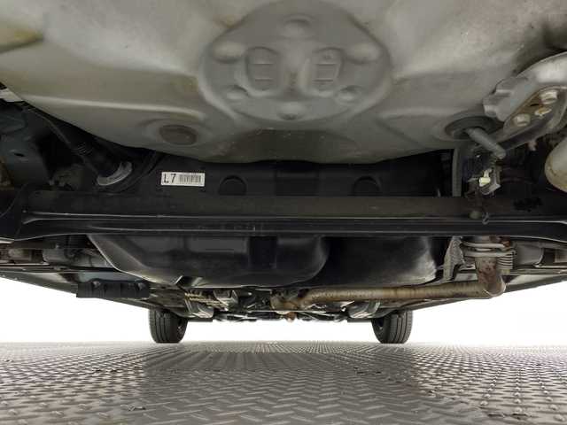 トヨタ ヴィッツ 1.3F LEDエディション 新潟県 2016(平28)年 8.7万km クールソーダメタリック 純正メモリナビ/ワンセグ/　CD/Bluetooth/NSCP-W64/バックカメラ/スマートキー×２/LEDヘッドライト/オートライト/衝突被害軽減ブレーキ/プッシュスタート/横滑り防止装置/電動格納式ミラー/ETC