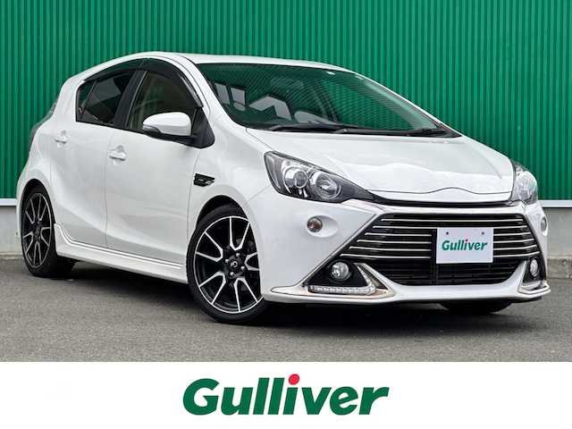 トヨタ アクア G G’s 宮城県 2014(平26)年 3.7万km ライムホワイトパールクリスタルシャイン ビューティパッケージ/・ナノイー/・シートヒーター/スマートエントリーパッケージ/・スマートエントリー/スタートシステム/・イモビライザー/・オートライト/寒冷地仕様/＝＝＝/社外ナビ（CN-R300WD）/・CD/DVD/・フルセグTV/バックカメラ/ハーフレザーシート/革巻きステアリング/ステアリングスイッチ/LEDヘッドランプ/LEDイルミネーションビーム/フォグランプ/電動格納ミラー/純正17インチAW/純正フロアマット/ドアバイザー/Wエアバッグ