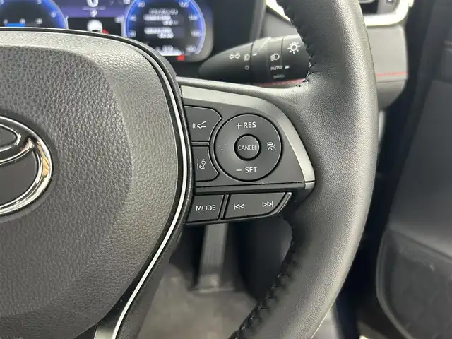 トヨタ ＲＡＶ４ アドベンチャー オフロードPKGⅡ 岡山県 2023(令5)年 3万km アティチュードブラックマイカ 純正10.5インチディスプレイオーディオ/【ナビ/Bluetooth/フルセグTV/Carplay/USB】/パノラミックビューモニター/合皮シート/前席シートヒーター/前席エアシート/ステアリングヒーター/ビルトインETC2.0/トヨタセーフティセンス/　・プリクラッシュセーフティ/　・レーダークルーズコントロール/　・レーンキープアシスト/ブラインドスポットモニター/ウィンカーミラー/LEDヘッドライト＆LEDフォグランプ/コーナーセンサー（前後）/ウィンカーミラー