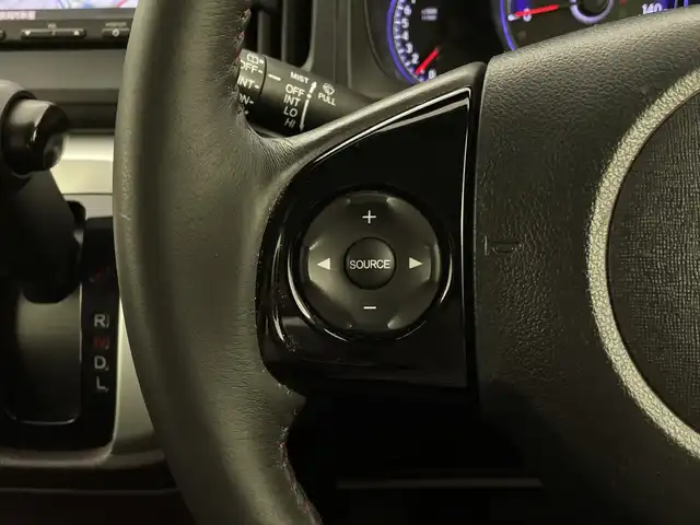 ホンダ Ｎ ＷＧＮ カスタム G 新潟県 2015(平27)年 9.8万km プレミアムホワイトパール 4WD/純正ナビ/　　ワンセグ/CD/DVD/BT/バックモニター/LEDオートライト/純正14インチアルミホイール/ステアリングスイッチ/ミラーヒーター/スマートキー/ETC
