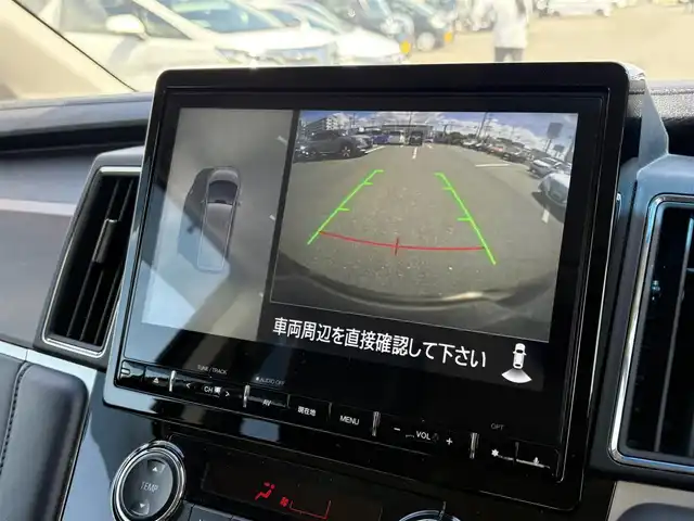 三菱 デリカＤ：５ P 大分県 2020(令2)年 3.5万km ウォームホワイトパール ・純正ナビ(USB/CD/DVD/SD)/・全方位カメラ/・フルセグテレビ/・衝突被害軽減ブレーキ/・純正フリップダウンモニター/・オートステップ/・両側パワースライドドア/・レーダークルーズコントロール/・ドライブレコーダー/・ETC/・運転席パワーシート/・シートヒーター/・パドルシフト/・ステアリングスイッチ/・オートハイビーム/・ブレーキホールド/・スマートキー