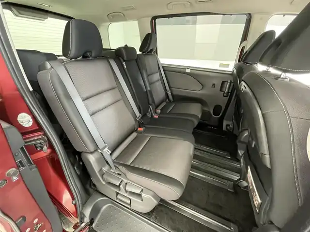 日産 セレナ ハイウェイスター プロパイロットED 滋賀県 2017(平29)年 5.7万km マルーンレッド 2トーン 純正9インチナビ/【Bluetooth/CD/DVD/Blu-ray/フルセグTV】/純正フリップダウンモニター/バックカメラ/プロパイロット/クリアランスソナー/衝突軽減ブレーキ/両側パワースライドドア/ビルトインETC/LEDヘッドライト/オートライト/電動パーキングブレーキ/オートブレーキホールド/プッシュスタート/スマートキー/ステアリングリモコン