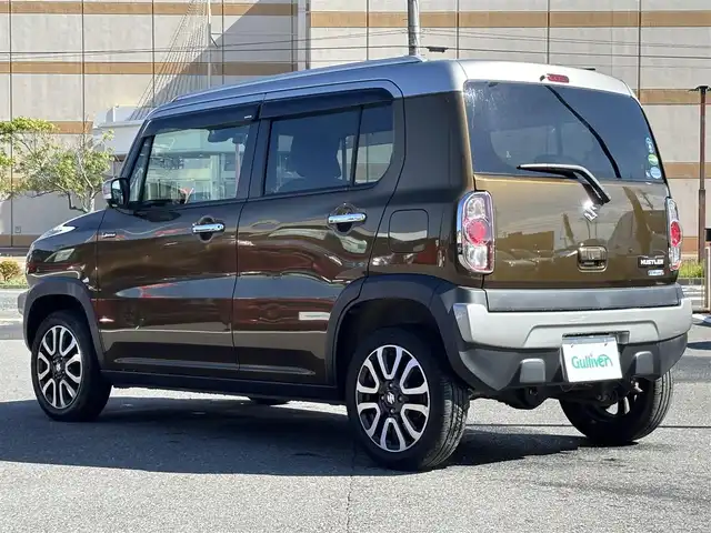 スズキ ハスラー Jスタイル Ⅲ 宮城県 2018(平30)年 2.4万km ブレイブカーキパール/スチールシルバー 登録時走行距離23320km/社外SDナビ/DVD・CD・TV・FM・AM/アラウンドビューモニター/スタビリティコントロールスイッチ/ヒルディセントコントロール（HDC）/オートライト/オートマチックハイビーム/ETC/衝突軽減ブレーキ/純正アルミホイール/純正LEDライト/純正フロアマット/ドアバイザー/ウインカーミラー/電動格納ミラー