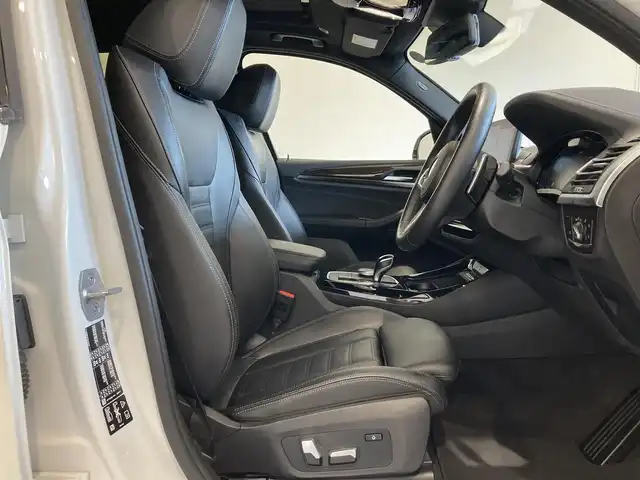 ＢＭＷ Ｘ３ xDrive20d Mスポーツ 熊本県 2022(令4)年 3.2万km アルピンホワイトⅢ ハイラインパッケージ/パノラマサンルーフ/ブラックフルレザーシート/全席シートヒーター/前席パワーシート/純正HDDナビ/360°カメラ/パーキングアシスト/コーナーセンサー/インテリジェントセーフティー/アダプティブクルーズコントロール/Bluetooth/AppleCarPlay/USB/フルセグテレビ/パワートランクドア/ETC2.0/【Mスポーツ / アルピンホワイト（300）】
