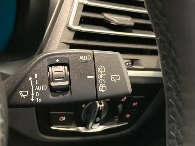 ＢＭＷ Ｘ３ xDrive20d Mスポーツ 熊本県 2022(令4)年 3.2万km アルピンホワイトⅢ ハイラインパッケージ/パノラマサンルーフ/ブラックフルレザーシート/全席シートヒーター/前席パワーシート/純正HDDナビ/360°カメラ/パーキングアシスト/コーナーセンサー/インテリジェントセーフティー/アダプティブクルーズコントロール/Bluetooth/AppleCarPlay/USB/フルセグテレビ/パワートランクドア/ETC2.0/【Mスポーツ / アルピンホワイト（300）】
