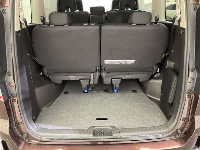 日産 セレナ ハイウェイスター V 愛媛県 2020(令2)年 2.3万km インペリアルアンバーP 純正10インチナビ/Bluetooth/フルセグ/USB/全周囲カメラ/フリップダウンモニター/クルーズコントロール/衝突被害軽減ブレーキ/レーンキープアシスト/前後コーナーセンサー/LEDヘッドライト/オートライト/ブラインドスポットモニター/両側電動スライドドア/ETC/ドライブレコーダー/スペアキー