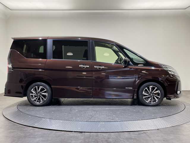 日産 セレナ ハイウェイスター V 愛媛県 2020(令2)年 2.3万km インペリアルアンバーP 純正10インチナビ/Bluetooth/フルセグ/USB/全周囲カメラ/フリップダウンモニター/クルーズコントロール/衝突被害軽減ブレーキ/レーンキープアシスト/前後コーナーセンサー/LEDヘッドライト/オートライト/ブラインドスポットモニター/両側電動スライドドア/ETC/ドライブレコーダー/スペアキー