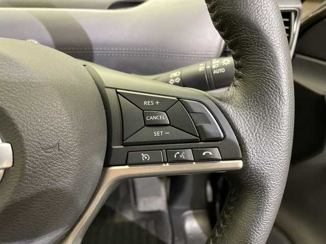 日産 セレナ ハイウェイスター V 愛媛県 2020(令2)年 2.3万km インペリアルアンバーP 純正10インチナビ/Bluetooth/フルセグ/USB/全周囲カメラ/フリップダウンモニター/クルーズコントロール/衝突被害軽減ブレーキ/レーンキープアシスト/前後コーナーセンサー/LEDヘッドライト/オートライト/ブラインドスポットモニター/両側電動スライドドア/ETC/ドライブレコーダー/スペアキー
