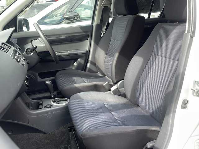 スズキ スイフト XG 岩手県 2008(平20)年 10.7万km パールホワイト 4WD 純正オーディオ 前席シートヒーター ワイパーデアイサー ライトレベライザー フロアマット ドアバイザー スマートキー 純正ホイールキャップ