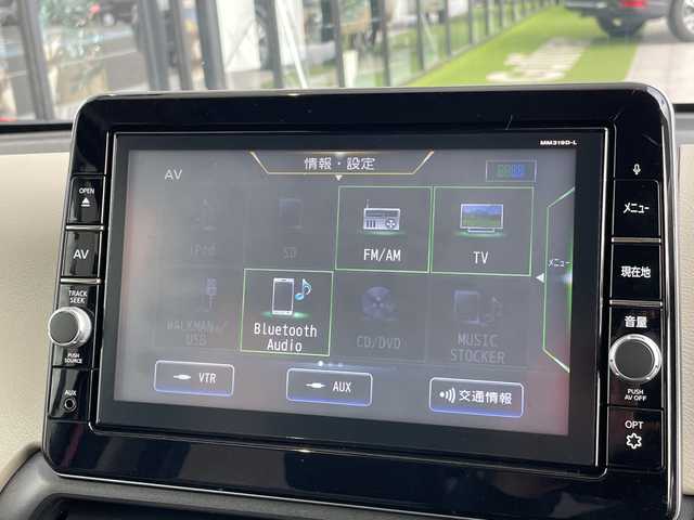 日産 デイズ X 愛知県 2019(令1)年 1.4万km スパークリングレッドM 純正9型ナビ/全方位カメラ/バックカメラ/コーナーセンサー/純正アルミホイール/LEDヘッドライト/オートライト/衝突軽減システム/フルセグ/CD DVD/Bluetooth/ステアリングスイッチ/スマートキー/プッシュスタート