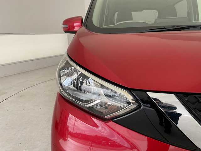 日産 デイズ X 愛知県 2019(令1)年 1.4万km スパークリングレッドM 純正9型ナビ/全方位カメラ/バックカメラ/コーナーセンサー/純正アルミホイール/LEDヘッドライト/オートライト/衝突軽減システム/フルセグ/CD DVD/Bluetooth/ステアリングスイッチ/スマートキー/プッシュスタート