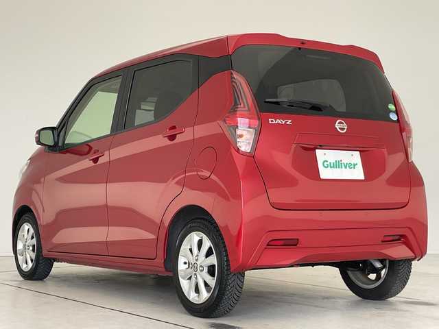 日産 デイズ X 愛知県 2019(令1)年 1.4万km スパークリングレッドM 純正9型ナビ/全方位カメラ/バックカメラ/コーナーセンサー/純正アルミホイール/LEDヘッドライト/オートライト/衝突軽減システム/フルセグ/CD DVD/Bluetooth/ステアリングスイッチ/スマートキー/プッシュスタート