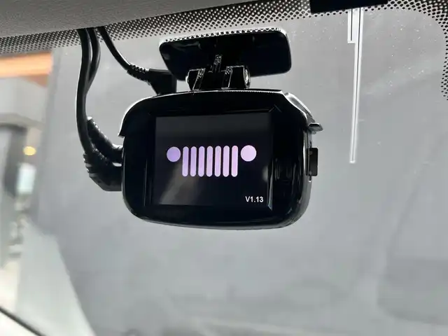 クライスラー・ジープ ジープ チェロキー リミテッド 茨城県 2019(平31)年 1.8万km ダイヤモンドブラッククリスタル テクノロジーパッケージ/プリクラッシュ/コーナーセンサー/アクティブクルーズコントロール/純正ナビ　TV/BT/AF/FM/バックカメラ/パワーバックドア（フットオープナー）/シートヒーター/シートベンチレーション/ルーフレール/パワーシート（シートメモリ付き）/USBポート/パドルシフト/ステアリングスイッチ/純正フロアマット/ドラレコ/LEDオートライト/オートハイビーム/アイドリングストップ/ETC