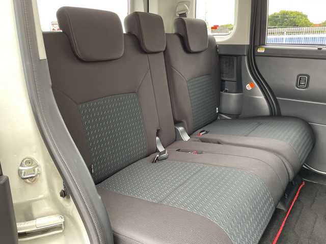 トヨタ ルーミー カスタムG－T 千葉県 2021(令3)年 2.2万km パールホワイトⅢ 社外7インメモリチナビ/(フルセグTV/BT/CD/DVD/FM/AM)/ドライブレコーダー前後/衝突被害軽減システム/車線逸脱警報/バックカメラ/追従式クルーズコントロール/両側パワースライドドア/横滑り防止装置/ETC/アイドリングストップ/LEDヘッドライト/フォグランプ/オートライト/ウィンカーミラー/電動格納ミラー/純正15インチAW/シートヒーター/シートリフター/ブレーキホールド/電子制御パーキング/プッシュスタート/スマートキー/フロアマット/取扱説明書/保証書