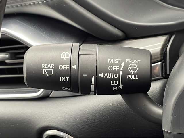 マツダ ＣＸ－５ XD Lパッケージ 千葉県 2022(令4)年 1.7万km ジェットブラックマイカ ワンオーナー/i-ACTIVSENSE/アドバンストスマートシティブレーキサポート/AT誤発進抑制制御/レーンキープアシストシステム/アダプティブLEDヘッドライト/ブラインドスポットモニタリング/リアクロストラフィックアラート/ドライバーアテンションアラート/マツダレーダークルーズコントロール/360°ビューモニター＋フロントパーキングセンサー/交通標識認識システム/純正ナビ/　Bluetooth/AM/FM/フルセグ/360度カメラ/パワーバックドア/純正19インチAW/本革シート/シートヒーター/ステアリングヒーター/ヘッドアップディスプレイ/オートライト/LEDヘッドライト/電子パーキング/オートブレーキホールド/プッシュスタート/スマートキー