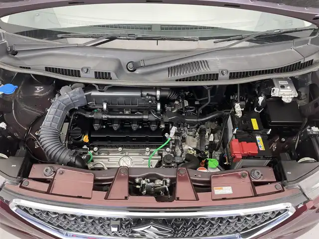 スズキ ソリオ バンディット HV MV 滋賀県 2023(令5)年 0.5万km メロウディープレッドパール 純正9型ナビ/（BT/CD/DVD/AppleCarPlay/AndroidAuto/フルセグ）/全方位カメラ/片側電動スライドドア/前後ドライブレコーダー/シートヒーター/衝突被害軽減ブレーキ/レーダークルーズコントロール/オートライト/オートハイビーム/LEDヘッドライト