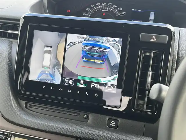 スズキ ソリオ バンディット HV MV 滋賀県 2023(令5)年 0.5万km メロウディープレッドパール 純正9型ナビ/（BT/CD/DVD/AppleCarPlay/AndroidAuto/フルセグ）/全方位カメラ/片側電動スライドドア/前後ドライブレコーダー/シートヒーター/衝突被害軽減ブレーキ/レーダークルーズコントロール/オートライト/オートハイビーム/LEDヘッドライト