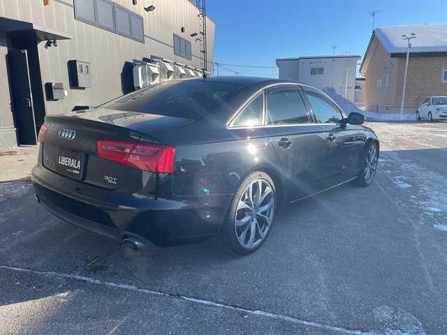 アウディ Ａ６ 3．0 TFSI クワトロ 道東・釧路十勝 2013(平25)年 9.3万km 黒 ACC/アイドリングストップ/ステアシフト/HIDヘッドライト/レザーシート/パワーシート/シートヒーター/保証書　/スペアキー