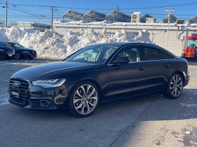 アウディ Ａ６ 3．0 TFSI クワトロ 道東・釧路十勝 2013(平25)年 9.3万km 黒 ACC/アイドリングストップ/ステアシフト/HIDヘッドライト/レザーシート/パワーシート/シートヒーター/保証書　/スペアキー