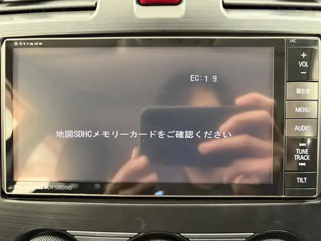 スバル インプレッサ スポーツ 2．0i－S 愛知県 2012(平24)年 4.8万km クリスタルブラックシリカ 社外ナビ/（Bluetooth/CD/DVD/TV/SD）/ETC/ハーフレザー/オートライト/ドアバイザー/ステアリングリモコン/パドルシフト/純正フロアマット/スマートキー/プッシュスタート/電動格納ミラー