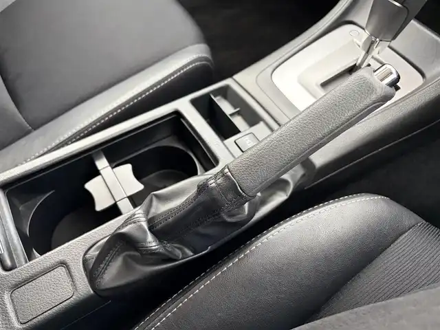 スバル インプレッサ スポーツ 2．0i－S 愛知県 2012(平24)年 4.8万km クリスタルブラックシリカ 社外ナビ/（Bluetooth/CD/DVD/TV/SD）/ETC/ハーフレザー/オートライト/ドアバイザー/ステアリングリモコン/パドルシフト/純正フロアマット/スマートキー/プッシュスタート/電動格納ミラー