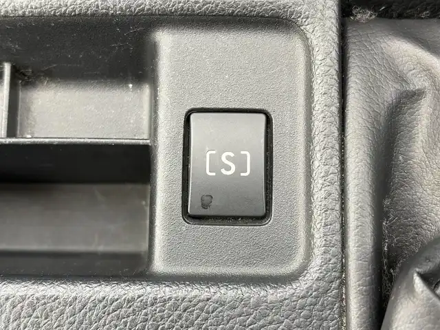 スバル インプレッサ スポーツ 2．0i－S 愛知県 2012(平24)年 4.8万km クリスタルブラックシリカ 社外ナビ/（Bluetooth/CD/DVD/TV/SD）/ETC/ハーフレザー/オートライト/ドアバイザー/ステアリングリモコン/パドルシフト/純正フロアマット/スマートキー/プッシュスタート/電動格納ミラー