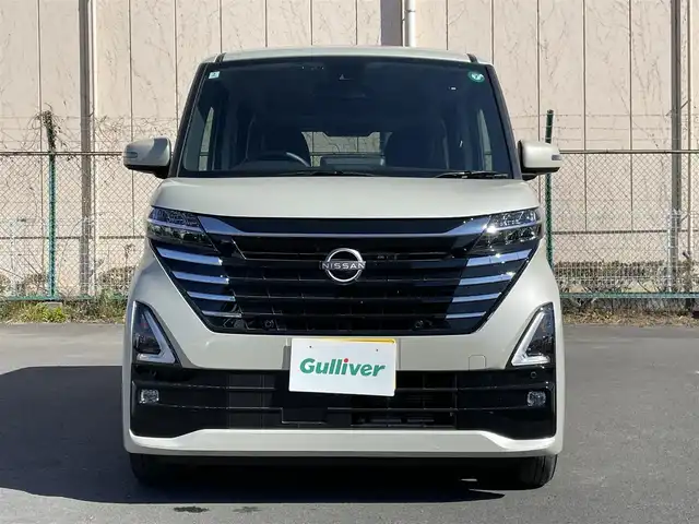 日産 ルークス ハイウェイスター X 東京都 2024(令6)年 0.5万km フローズンバニラパール 純正9型ナビ/アラウンドビューモニター/エマージェンシーブレーキ/車線逸脱警報/クリアランスソナー/両側パワースライドドア/LEDヘッドライト/ステアリングスイッチ/ETC/ドライブレコーダー/スマートキー