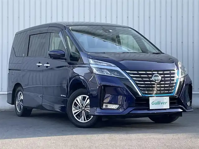 日産 セレナ e－パワー ハイウェイスター V 神奈川県 2020(令2)年 2.8万km アズライトブルー ・純正ＳＤナビ　/・全周囲モニター　/・後席モニター　/・Ｂｌｕｅｔｏｏｔｈ　/・Ｂｌｕ－ｒａｙ　ＤＶＤ　ＣＤ　/・純正ドライブレコーダー　/・フロント＆バックソナー　/・両側パワースライドドア　/・ETC　/・純正フロアマット/・純正アルミホイール/・ＬＥＤヘッドライト/・純正フォグランプ/・リヤサンシェード/・スマートキー/・プッシュスタート