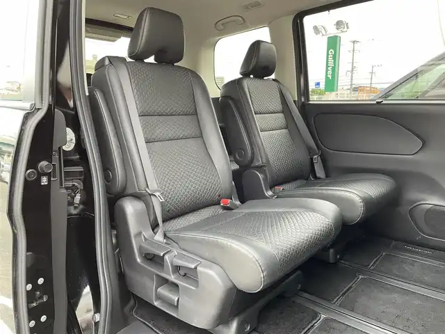 日産 セレナ e－パワー ハイウェイスター V 福岡県 2019(令1)年 5.4万km ダイヤモンドブラック 純正9型SDナビ(フルセグTV/CD/DVD/BT)アラウンドビューモニター後席モニターエマージェンシーブレーキコーナーセンサー両側パワスラクルコンETC防水シートUSBポート純正LEDヘッドライト純正フロアマット純正15インチアルミホイールプッシュスタートスマートキー