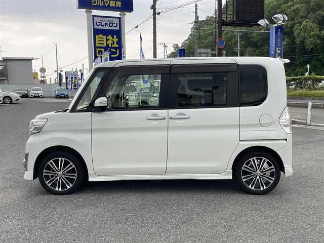 ダイハツ タント カスタム RS 山形県 2015(平27)年 9.4万km パールホワイトⅢ (株)IDOMが運営する【じしゃロン山形店】の自社ローン専用車両になります。/こちらは現金またはオートローンご利用時の価格です。/自社ローンご希望の方は別途その旨お申付け下さい。/Carrozzeriaナビ/（DTV/CD/DVD/FM/AM/Bluetooth）/両側パワースライドドア/ドラレコ/バックカメラ/ETC/ハーフレザー/アイドリングストップ/ステアリングスイッチ/電格ウィンカーミラー/後席サンシェード/D席背面ポケット/フォグランプ/純正フロアマット/横滑り防止/衝突軽減/ISOFIX