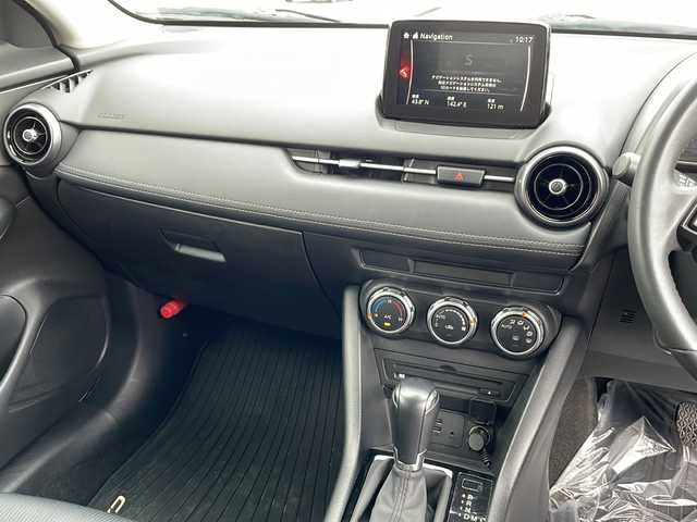 マツダ ＣＸ－３ 20S 道北・旭川 2020(令2)年 9.1万km セラミックM ・ワンオーナー/・４WD/・純正ナビ/CD、DVD、BT、TV、AUX、USB、ラジオ/・全方位カメラ/・プッシュスタート/・アイドリングストップ/・スマートキー/・ビルトインETC/・純正防水フロアマット/・LEDヘッドライト/・オートライト/・ヘッドライトウォッシャー/・リアフォグ/・ミラーウィンカー/・ドアバイザー/・夏タイヤ積込み/・レーンキープアシスト/・コーナーセンサー/・衝突軽減システム/・取扱説明書/・保証書
