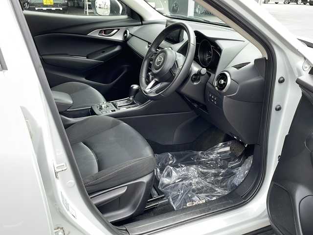 マツダ ＣＸ－３ 20S 道北・旭川 2020(令2)年 9.1万km セラミックM ・ワンオーナー/・４WD/・純正ナビ/CD、DVD、BT、TV、AUX、USB、ラジオ/・全方位カメラ/・プッシュスタート/・アイドリングストップ/・スマートキー/・ビルトインETC/・純正防水フロアマット/・LEDヘッドライト/・オートライト/・ヘッドライトウォッシャー/・リアフォグ/・ミラーウィンカー/・ドアバイザー/・夏タイヤ積込み/・レーンキープアシスト/・コーナーセンサー/・衝突軽減システム/・取扱説明書/・保証書