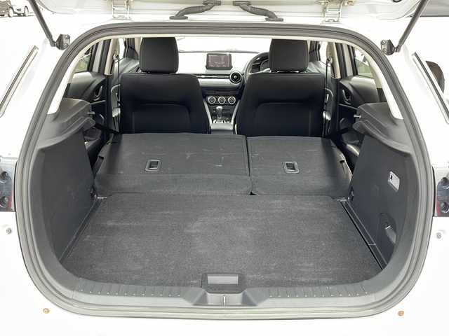 マツダ ＣＸ－３ 20S 道北・旭川 2020(令2)年 9.1万km セラミックM ・ワンオーナー/・４WD/・純正ナビ/CD、DVD、BT、TV、AUX、USB、ラジオ/・全方位カメラ/・プッシュスタート/・アイドリングストップ/・スマートキー/・ビルトインETC/・純正防水フロアマット/・LEDヘッドライト/・オートライト/・ヘッドライトウォッシャー/・リアフォグ/・ミラーウィンカー/・ドアバイザー/・夏タイヤ積込み/・レーンキープアシスト/・コーナーセンサー/・衝突軽減システム/・取扱説明書/・保証書