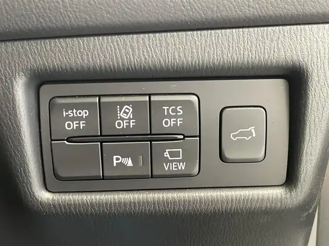 マツダ ＣＸ－５ XD ブラックトーンエディション 愛知県 2022(令4)年 2.1万km ディープクリスタルブルーマイカ 純正１０．２５型ナビ　フルセグＴＶ　Ｂｌｕｅｔｏｏｔｈ　ＥＴＣ　全方位カメラ　ＢＯＳＥサウンド　ワイヤレス充電　ステアリングヒーター　ハーフレザー　シートヒーター　パワーバックドア　ＬＥＤ　禁煙車/純正10.25型ナビ/ETC/全方位カメラ/ＢＯＳＥサウンド/ワイヤレス充電/ステアリングヒーター/オートブレーキホールド/ハーフレザーシート/シートヒーター/パワーバックドア/レーダークルーズコントロール/LEDヘッドライト/スマートキー/衝突軽減ブレーキ/禁煙車
