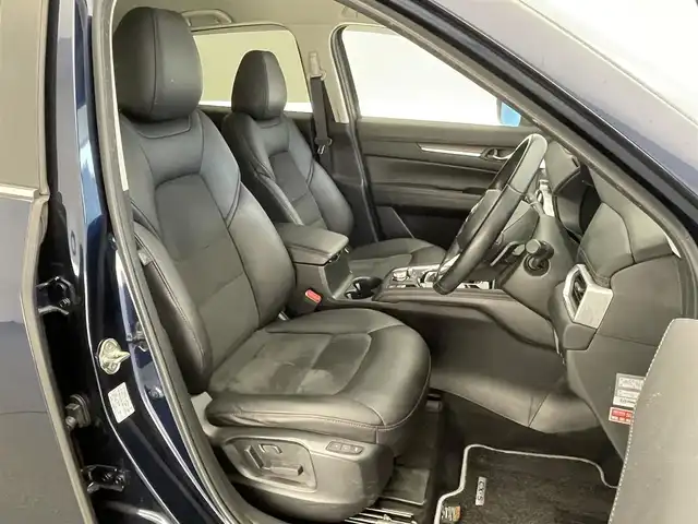 マツダ ＣＸ－５ XD ブラックトーンエディション 愛知県 2022(令4)年 2.1万km ディープクリスタルブルーマイカ 純正１０．２５型ナビ　フルセグＴＶ　Ｂｌｕｅｔｏｏｔｈ　ＥＴＣ　全方位カメラ　ＢＯＳＥサウンド　ワイヤレス充電　ステアリングヒーター　ハーフレザー　シートヒーター　パワーバックドア　ＬＥＤ　禁煙車/純正10.25型ナビ/ETC/全方位カメラ/ＢＯＳＥサウンド/ワイヤレス充電/ステアリングヒーター/オートブレーキホールド/ハーフレザーシート/シートヒーター/パワーバックドア/レーダークルーズコントロール/LEDヘッドライト/スマートキー/衝突軽減ブレーキ/禁煙車
