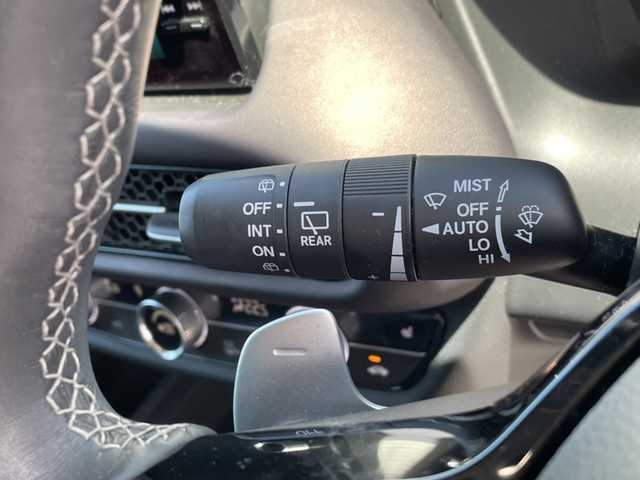 ホンダ ＺＲ－Ｖ ハイブリッド e:HEV Z 静岡県 2023(令5)年 2.9万km アーバンチタニウムメタリック プッシュスタート/スマートキー/純正ナビ/　フルセグTV/BTオーディオ/全方位カメラ/アクティブクルーズコントロール/ブラインドスポットモニター/コーナーセンサー/前後ドライブレコーダー/電動リアゲート/黒革シート/パワーシート/シートメモリ/シートヒーター/ハンドルヒーター/LEDヘッドライト/オートホールド/置くだけ充電