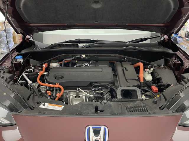 ホンダ ＺＲ－Ｖ ハイブリッド e:HEV Z 長野県 2023(令5)年 2.9万km アーバンチタニウムメタリック 4WD/寒冷地仕様/純正ナビ/（フルセグ/Bluetooth/AM/FM）/全方位モニター/BOSEサウンド/ETC2.0/前後ドライブレコーダー/電動リアゲート/衝突軽減ブレーキ/レーンキープアシスト/レーダークルーズコントロール/ブラインドスポットモニター/前後コーナーセンサー/前席シートヒーター/ステアリングヒーター/前席パワーシート（D席メモリ付き）/LEDヘッドライト/ダウンヒルアシストコントロール/ステアリングスイッチ/置くだけ充電/スマートキー