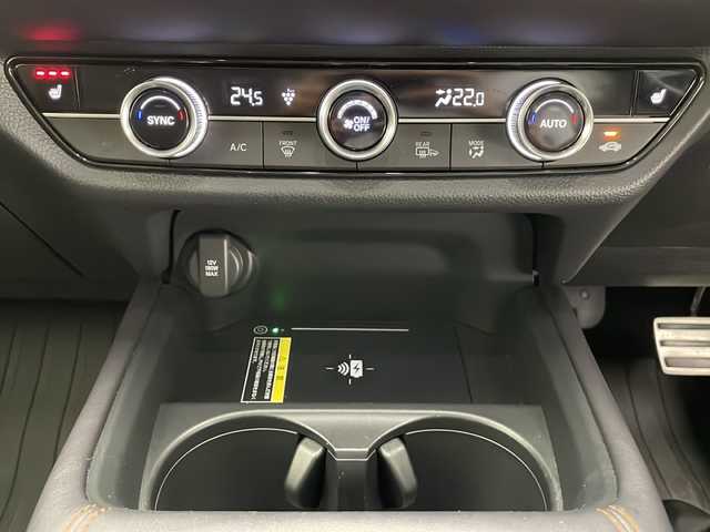 ホンダ ＺＲ－Ｖ ハイブリッド e:HEV Z 長野県 2023(令5)年 2.9万km アーバンチタニウムメタリック 4WD/寒冷地仕様/純正ナビ/（フルセグ/Bluetooth/AM/FM）/全方位モニター/BOSEサウンド/ETC2.0/前後ドライブレコーダー/電動リアゲート/衝突軽減ブレーキ/レーンキープアシスト/レーダークルーズコントロール/ブラインドスポットモニター/前後コーナーセンサー/前席シートヒーター/ステアリングヒーター/前席パワーシート（D席メモリ付き）/LEDヘッドライト/ダウンヒルアシストコントロール/ステアリングスイッチ/置くだけ充電/スマートキー
